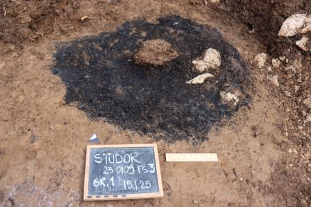 zgani grob foto MOgrin ArheoAlpe